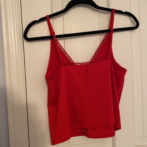 H&M red tank with cut out details - Picture 2 of 3